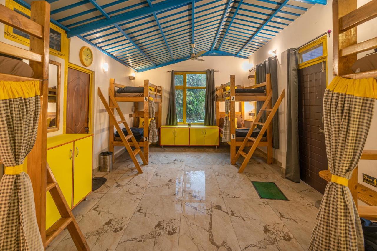 The Hosteller Mussoorie By The Streamside, Kempty Exterior foto
